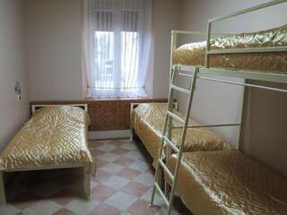 Хостелы Hostel Sarmatia Гродно Кровать в общем номере с 4 кроватями-2